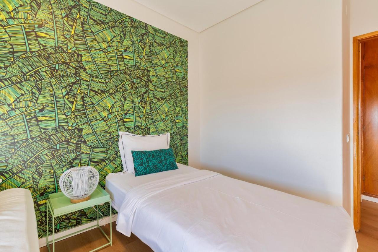 Setubal Downtown Soho Apartment ภายนอก รูปภาพ
